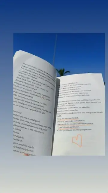 Okurumuzun kitaplarımızla paylaştığı Instagram hikâyesi (30)