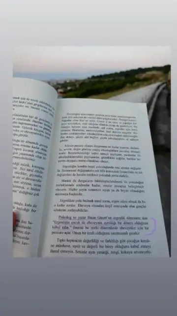 Okurumuzun kitaplarımızla paylaştığı Instagram hikâyesi (64)