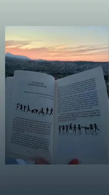Okurumuzun kitaplarımızla paylaştığı Instagram hikâyesi (70)